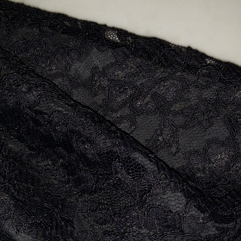 Liz Claiborne petite collection black lace halter midi dress size 8P - Picture 4 of 17